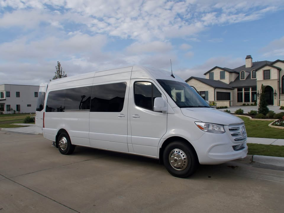 White Sprinter exterior